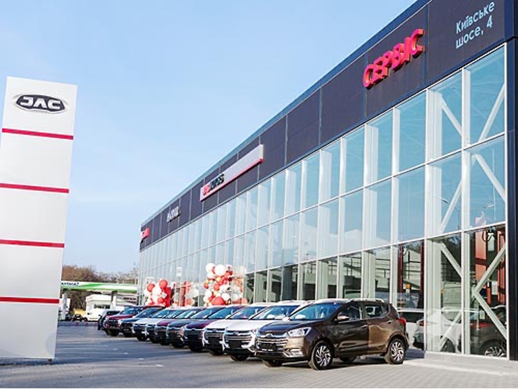 Джак Україна побудувала розгалужену дилерську мережу автосалонів та  сервісних центрів JAC