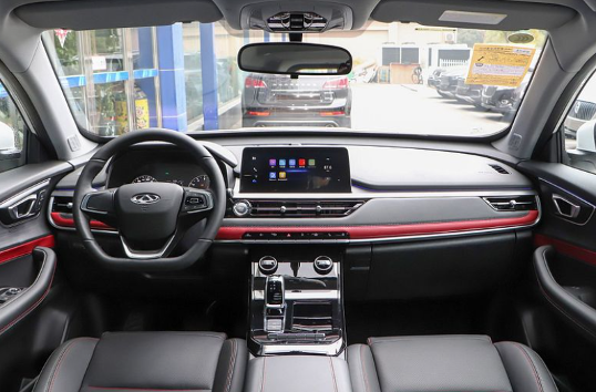 Дизайн салону передбачає наявність кольорової Led-підсвітки